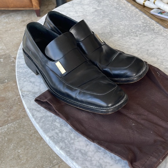 Men's authentic Gucci loafers size 11.5. Very comfortable and square toe. - Picture 8 of 9